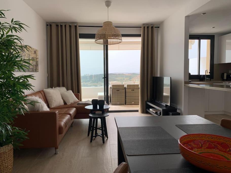 Prachtig Appartement Met Zeezicht In Estepona Costa Del Sol エクステリア 写真
